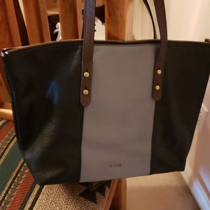 Fossil  Large Zippered Tote